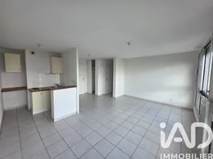 Appartement à Bordeaux (33300)