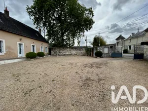 Maison de campagne à Brain-sur-Allonnes (49650)