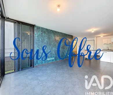 Apartment in Saint-Denis (97400)