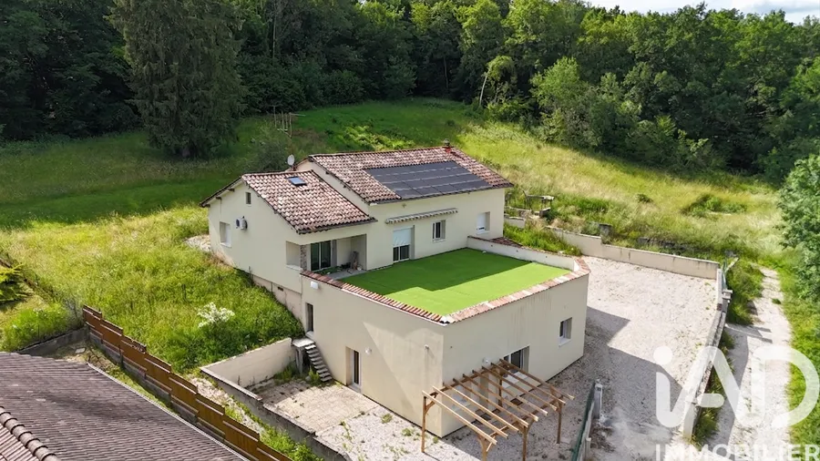 Maison &agrave; Marchaux-Chaudefontaine