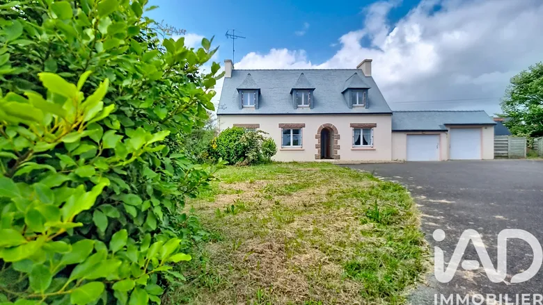 Maison 7 pièces 154 m² · à Pouldreuzic · 153,8 m² · 249 000 €