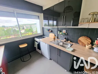 Apartment in Joigny (89300)
