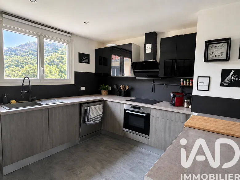 Appartement 2 pièces 55 m² · à Amélie-les-Bains-Palalda · 54,8 m² · 115 000 €