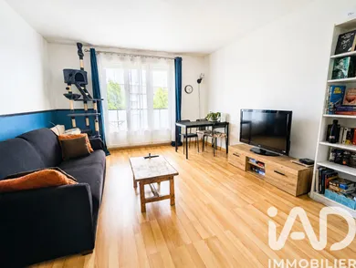 Apartment in Saint-Jean-de-la-Ruelle (45140)