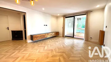 Appartement à Fréjus (83600)