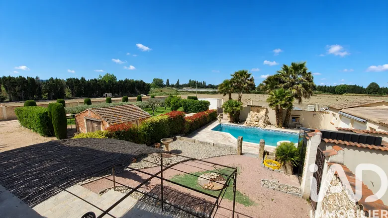 Maison 6 pièces 142 m² · à Eyragues · 142 m² · 668 000 €