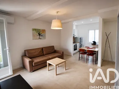 Apartment in Toulon (83000)