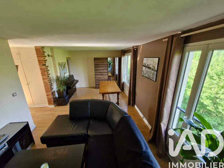 Appartement 3 pièces 62 m² · à Brie-Comte-Robert · 61,5 m² · 157 500 €
