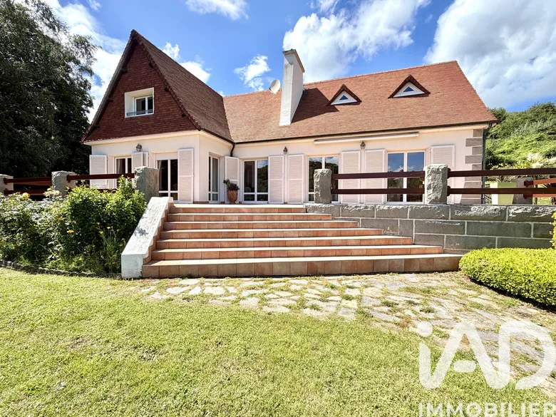 Maison 6 pièces 180 m² · à Saint-Brieuc · 180,2 m² · 447 500 €