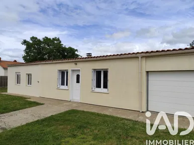 Maison à Aizenay (85190)