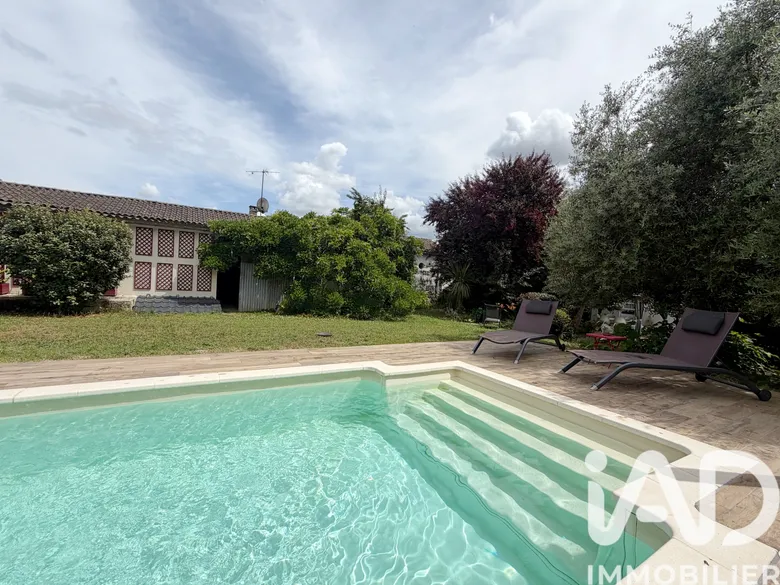 Maison 6 pièces 150 m² · à Coutras · 150 m² · 280 000 €