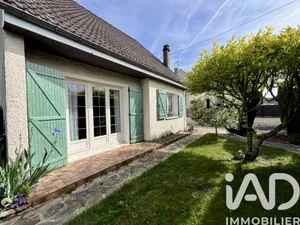 Traditional house in Belleu (02200)