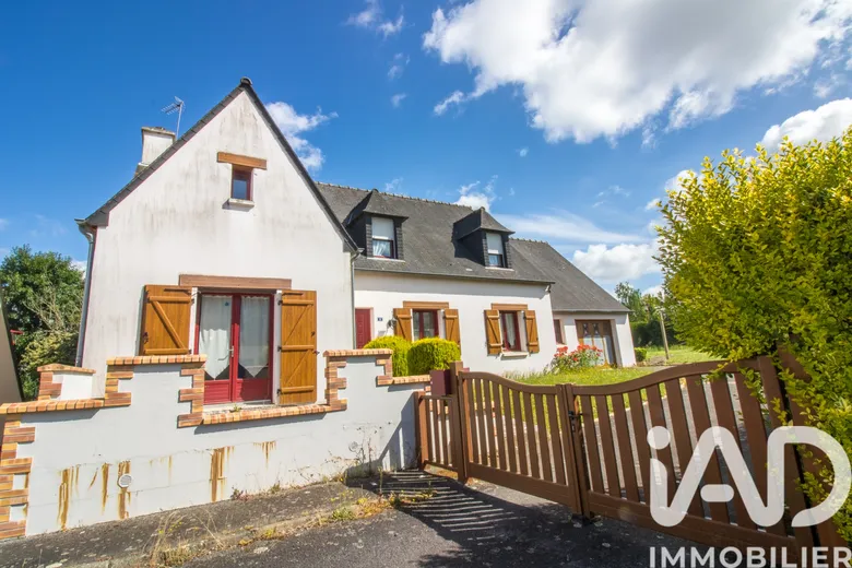 Maison 6 pièces 118 m² · à Rannée · 118 m² · 160 000 €