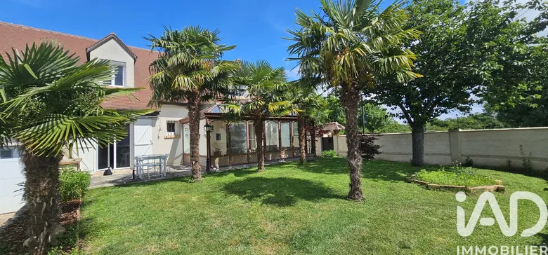 Maison 6 pièces 135 m² · à Les Ageux · 135 m² · 335 000 €