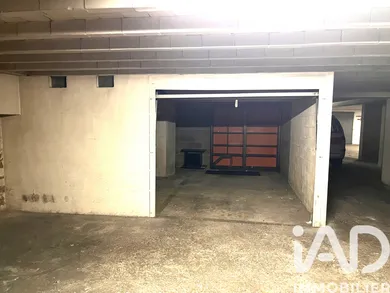 Garage in Paris (75018)