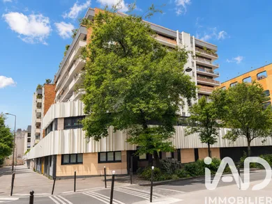 Apartment in Paris (75011)