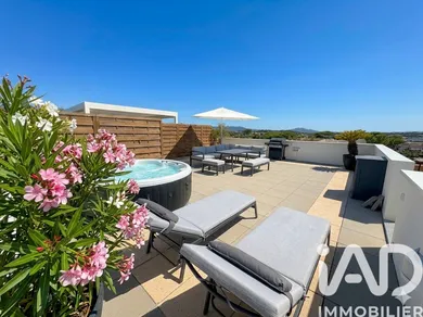 Appartement à Fréjus (83600)
