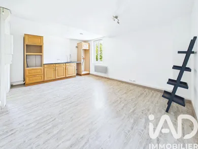 Appartement à Saint-Siméon (77169)