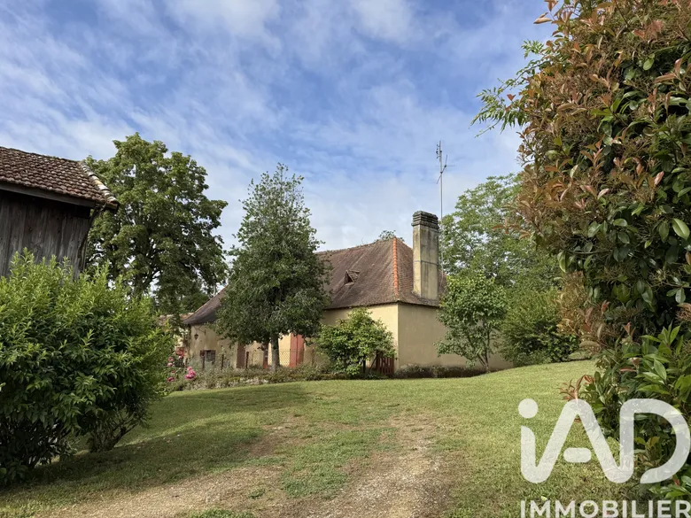 Maison 6 pièces 150 m² · à Queyssac · 150 m² · 178 000 €