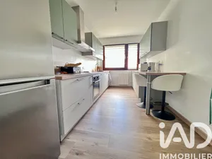 Apartment in Louviers (27400)