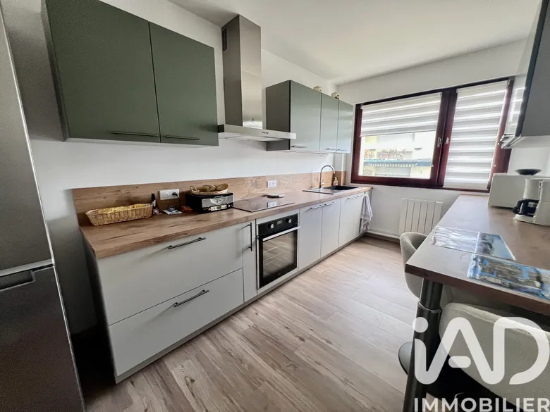 Appartement 3 pièces 82 m² · à Louviers · 82 m² · 179 000 €