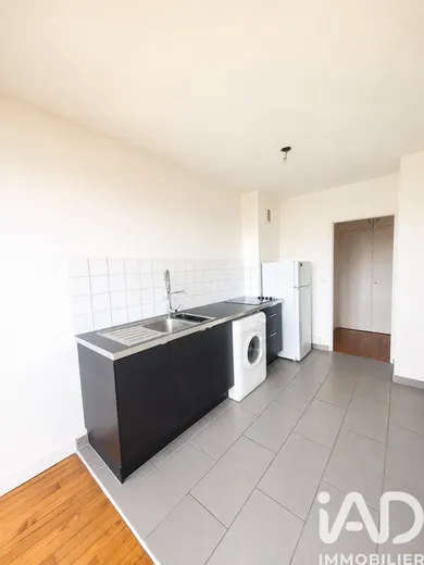 Appartement à Monts (37260)