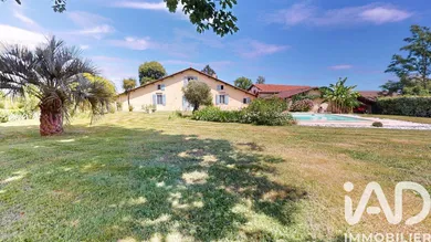 Maison à Pouillon (40350)