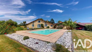 Maison à Pouillon (40350)