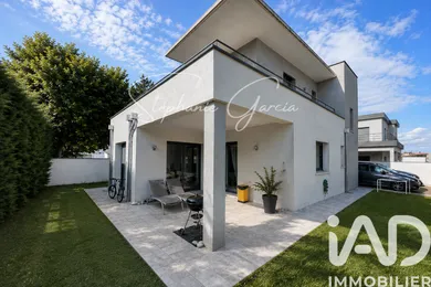 Maison à Bourg-lès-Valence (26500)