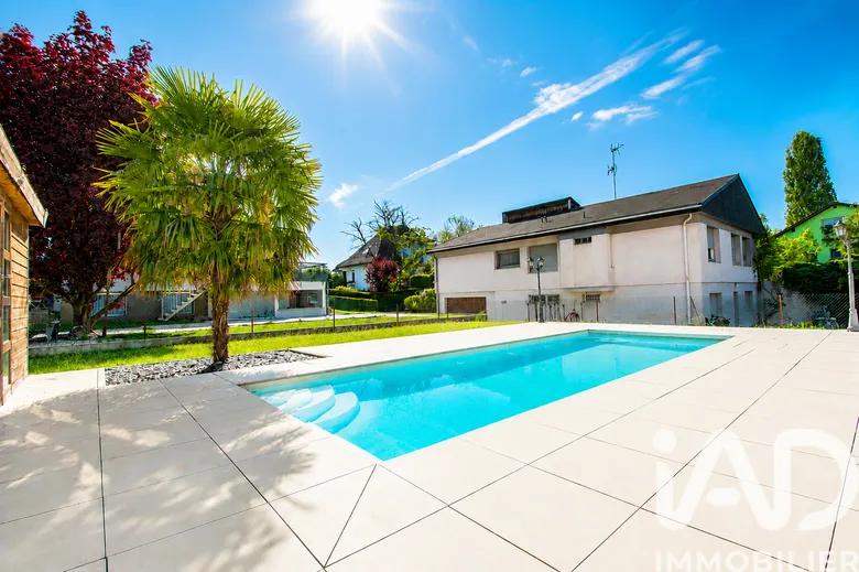 Maison 13 pièces 310 m² · à Strasbourg · 310 m² · 799 000 €