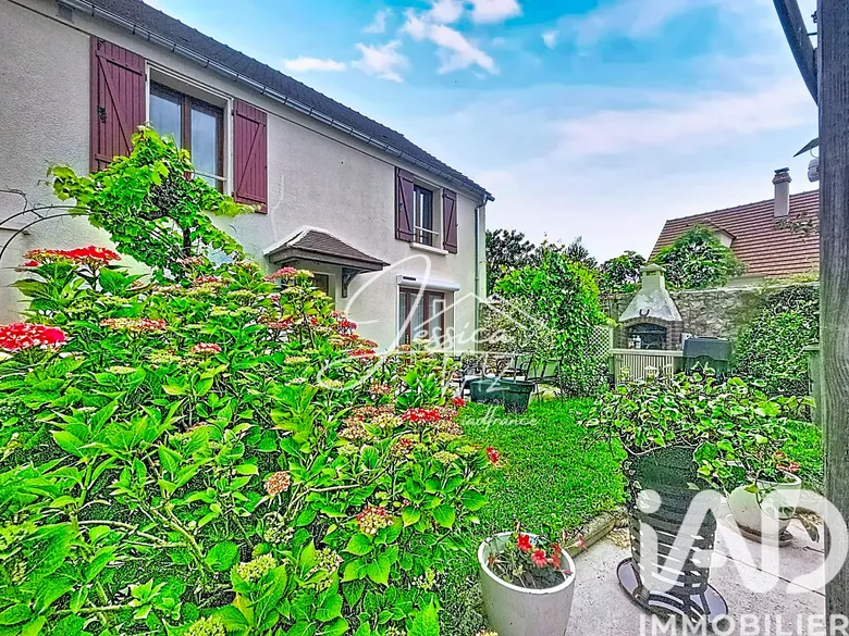 Maison 4 pièces 83 m² · à Le Plessis-Belleville · 83 m² · 260 000 €