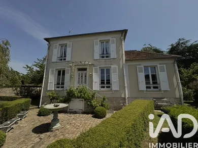 Maison à Fontainebleau (77300)