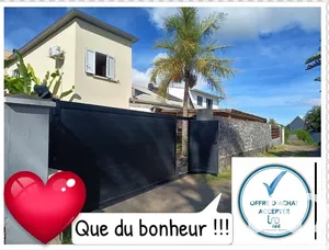 House in Saint-Pierre (97432)
