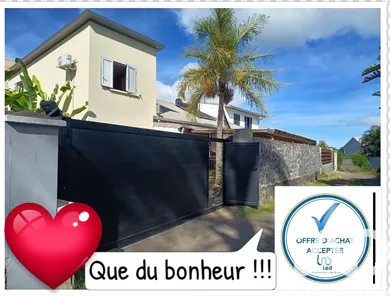 Maison à Saint-Pierre (97432)