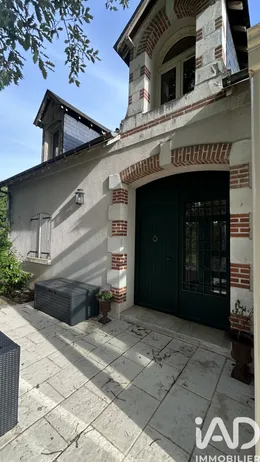 Demeure à Azay-sur-Cher (37270)