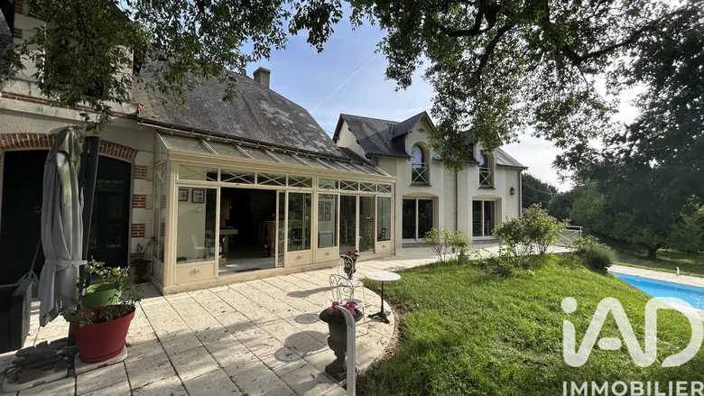 Maison 10 pièces 304 m² · à Azay-sur-Cher · 304 m² · 780 000 €