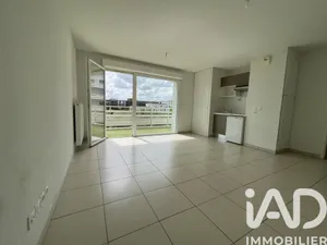 Apartment in Bègles (33130)