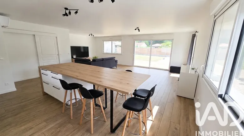 Maison 4 pièces 115 m² · à Le Barp · 115 m² · 375 000 €