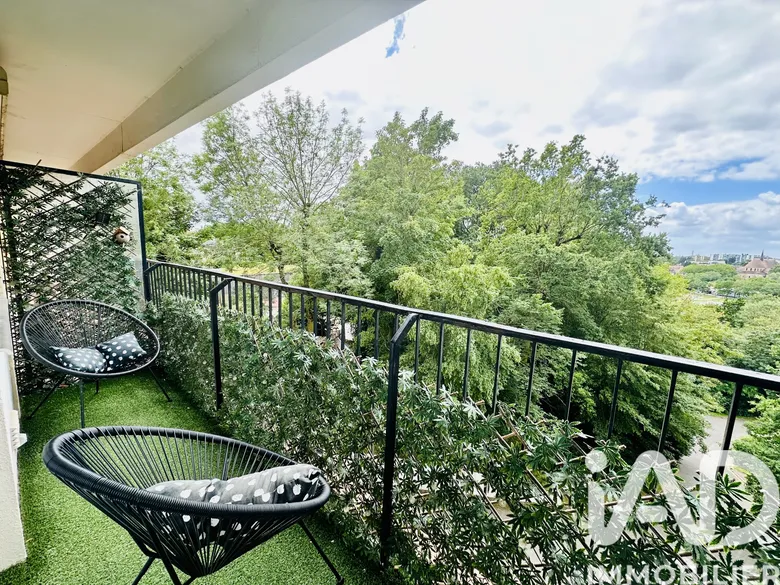 Appartement 2 pièces 44 m² · à Chartres · 43,7 m² · 116 500 €