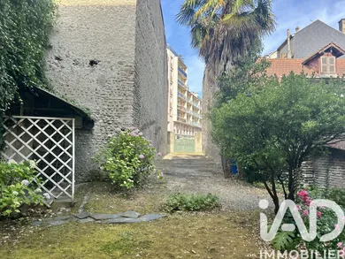 Immeuble à Pau (64000)