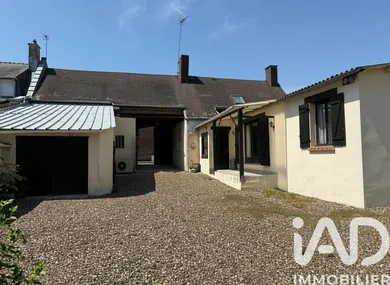House in Jaux (60880)