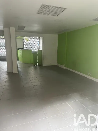 Commercial walls in Béziers (34500)