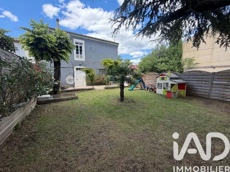 Maison 7 pièces 186 m² · à Nîmes · 185,7 m² · 355 000 €