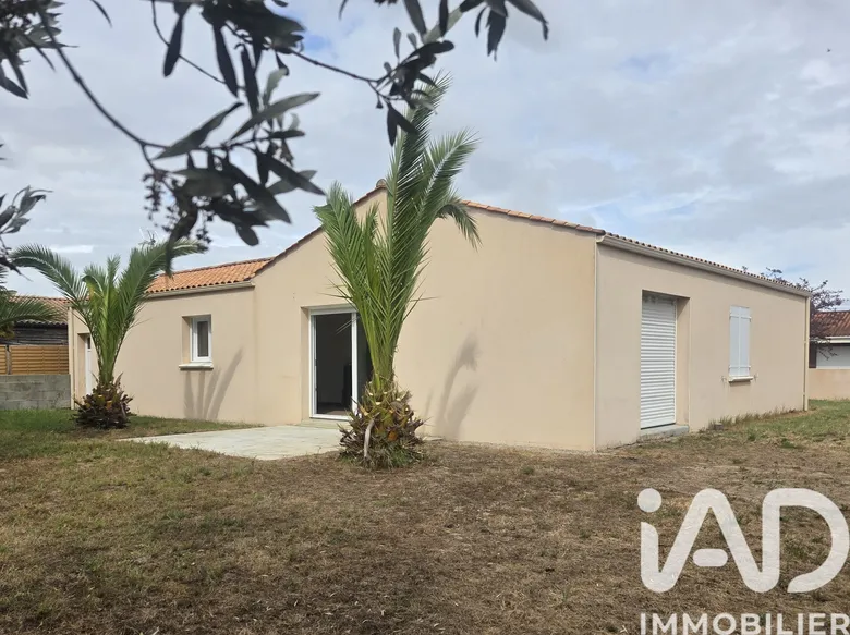 Maison 4 pièces 93 m² · à Coëx · 93 m² · 249 900 €