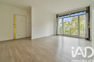 Appartement à Paris (75015)