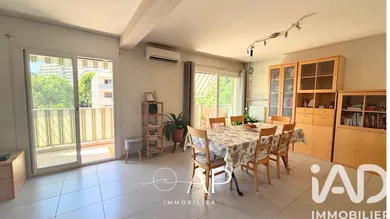 Apartment in Toulon (83100)
