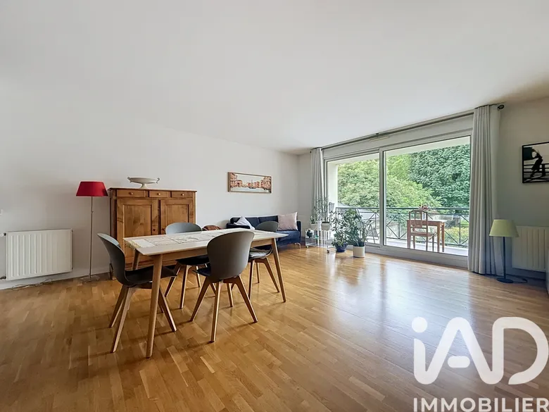 Appartement 3 pièces 78 m² · à Châtillon · 77,7 m² · 2 050 €/mois