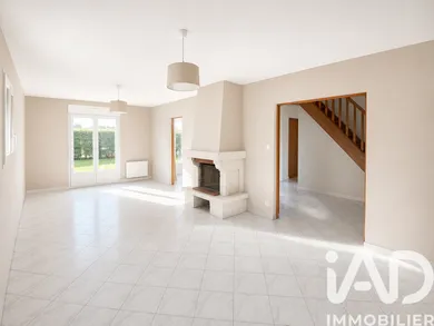 Traditional house in Chemilly-sur-Yonne (89250)