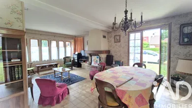 Maison traditionnelle à Saint-Aubin-lès-Elbeuf (76410)