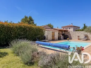 House in Cuges-les-Pins (13780)